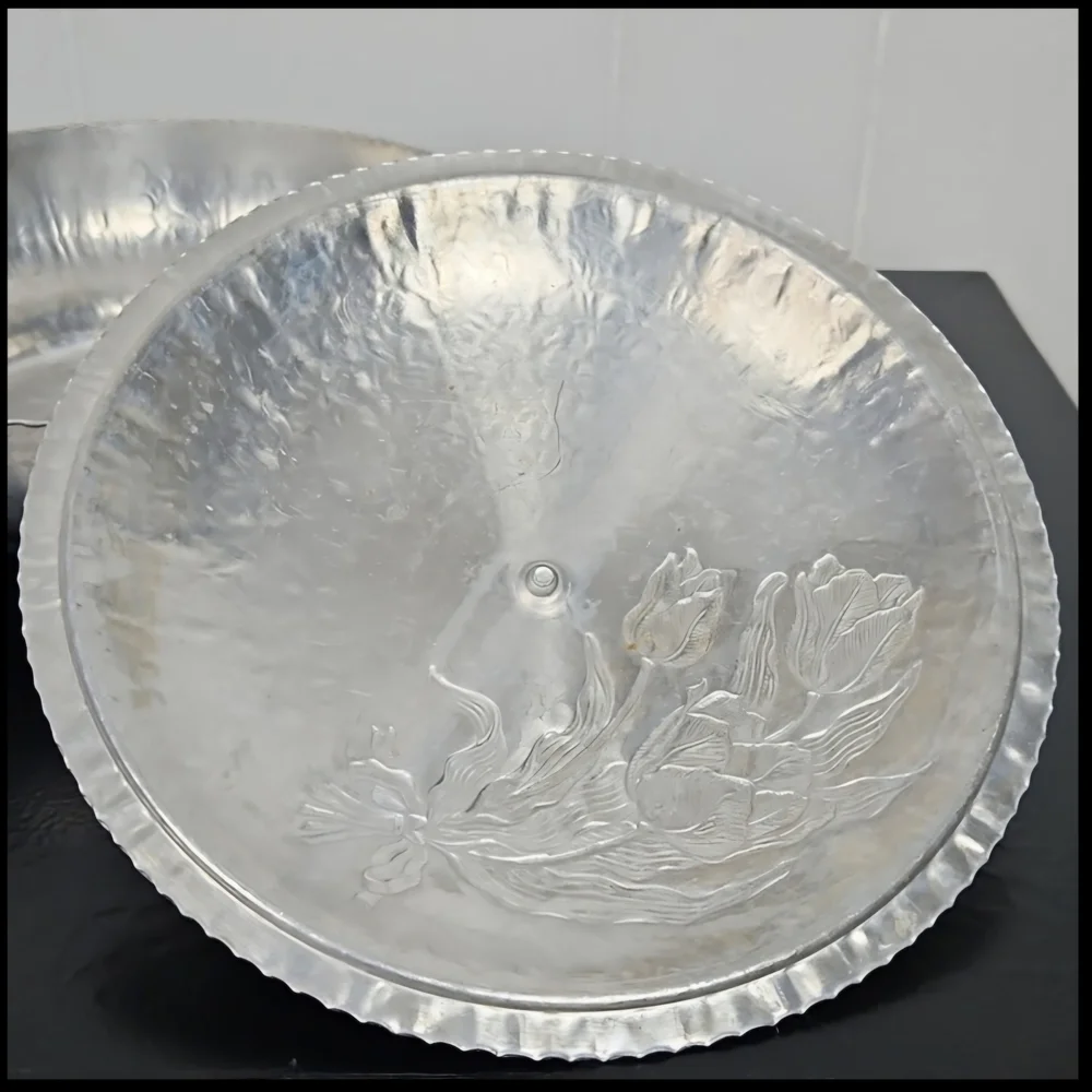 Vintage Rodney Kent Hammered Aluminum Tulip Casserole Dish with Lid